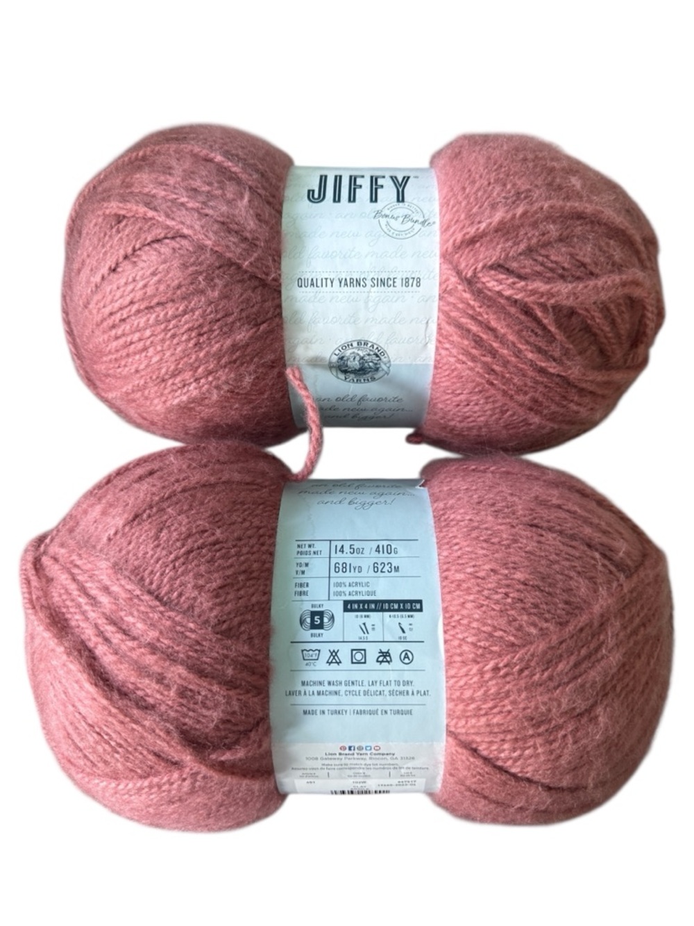 2 Skeins Lion Brand Jiffy Clay Argile Acrylic Yarn - Soft Pink Giant Skeins